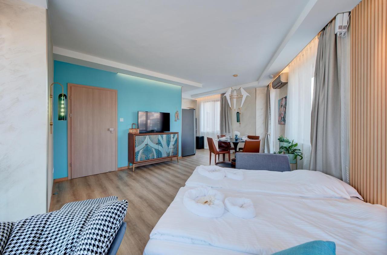 Beachfront Smart Homes By Marty'S Слънчев бряг Екстериор снимка